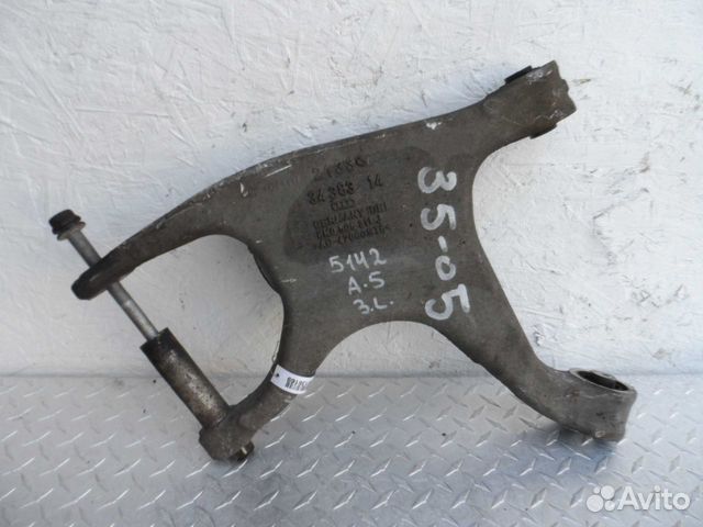 Рычаг задний левый нижний Audi A5 8T 8K0505311J