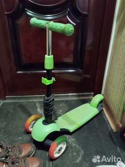 Самокат детский трехколесный бу