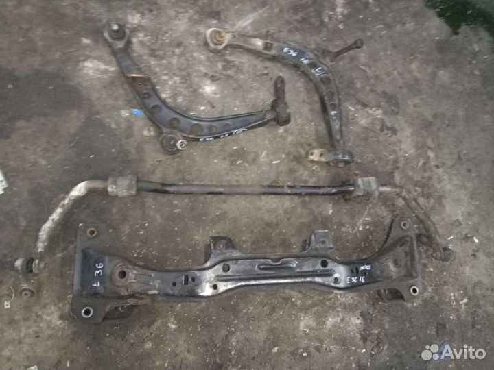 Передний подрамник бмв Е 36