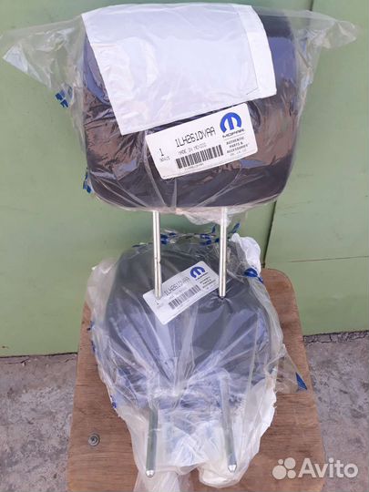 Задний подголовник