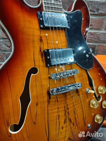 Электрогитара Archtop + Комбик 30 ват + Чехол