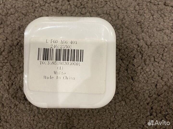 Зарядное устройство на iPhone