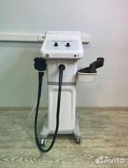 Профессиональный массажный аппарат