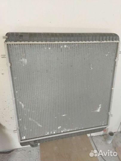 Радиатор на Mersedes
