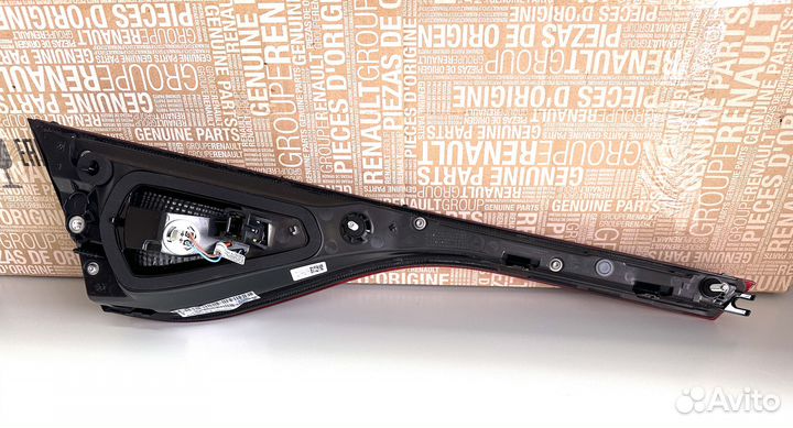 Фонарь задний правый Renault Arkana Рено Аркана