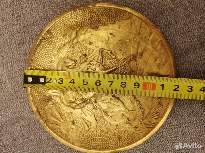 Тарелка латунь