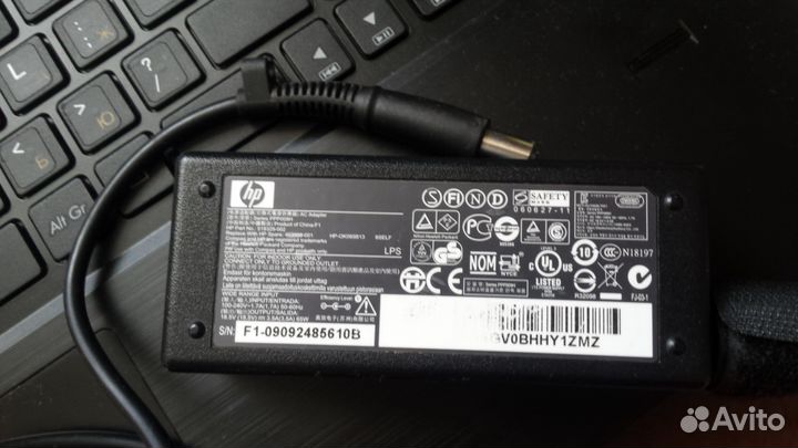 Блок питания оригинал HP 18.5V/3.5A