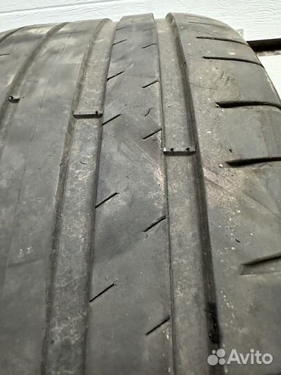 Michelin Pilot Sport 4 245/45 R19 102Y