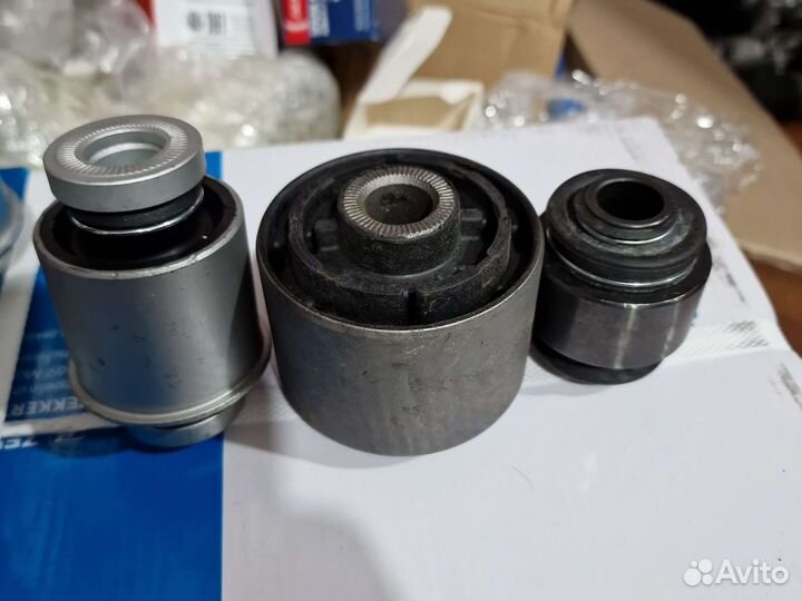 Сайленблок заднего рычага мондео 5