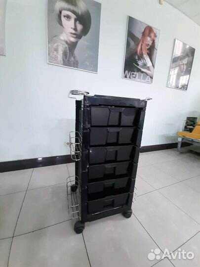 Тележка для парикмахера