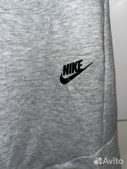 Штаны Nike Sportswear Tech Fleece