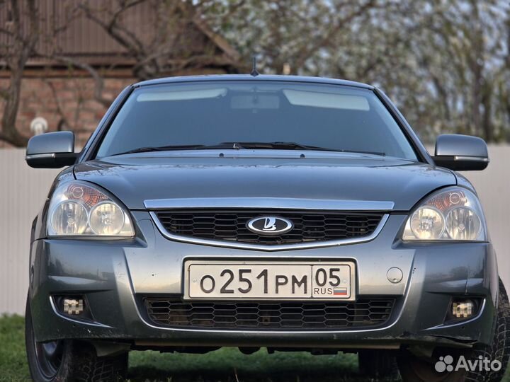 Капот приора