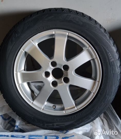 Литые диски r16 на volvo s40 с зимней резиной