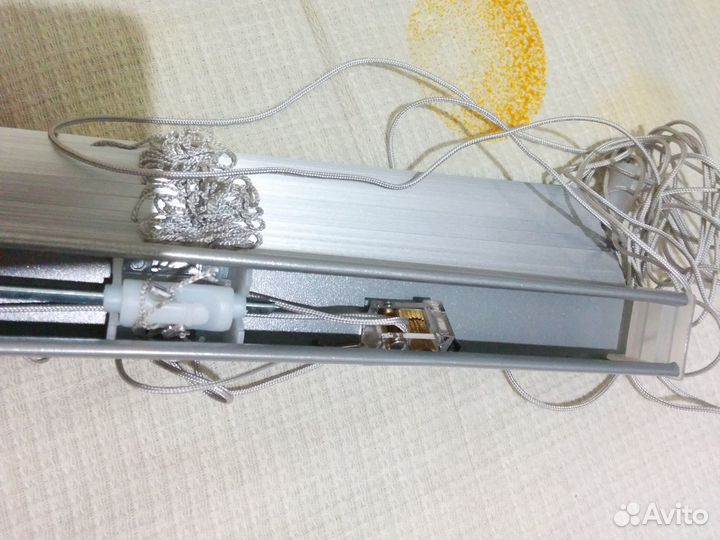 Жалюзи алюм 25 мм; шир 1,4 м; выс 1,6 м новые 5 шт