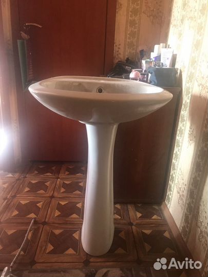 Раковина с тюльпаном