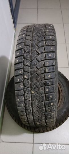 Зимняя резина R15 195 65 шипованная