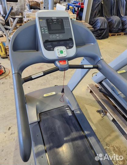 Беговая дорожка Precor С956i, s/n amtba29070038