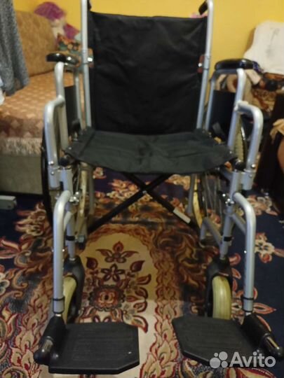 Кресло-коляска