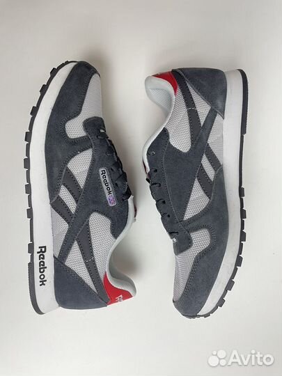 Кроссовки reebok classic