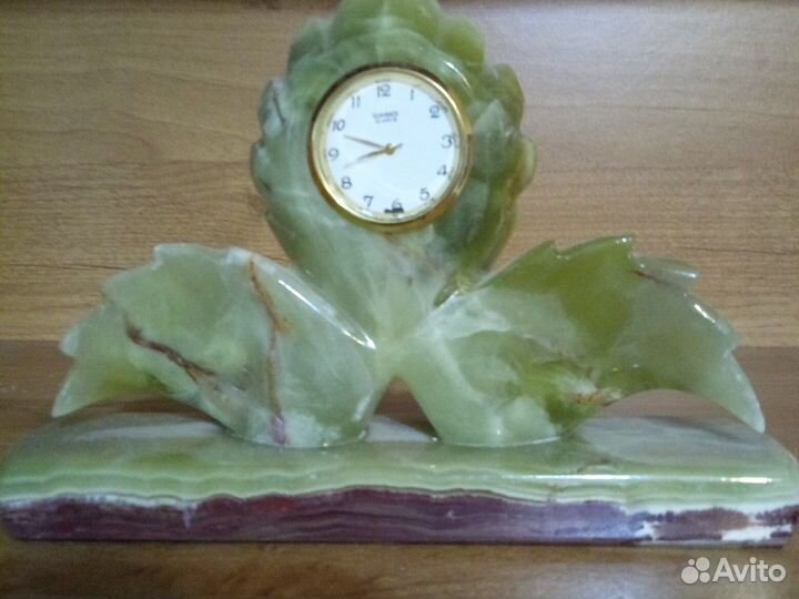 Настольные часы