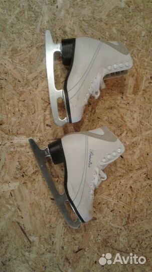 Коньки фигурные Princess