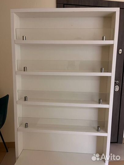 Маникюрный стол бу