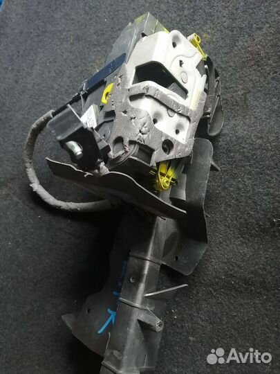 Замок двери передней левой Ford Focus 3