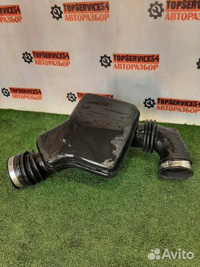 Патрубок воздушного фильтра Subaru Legacy B4 BE5