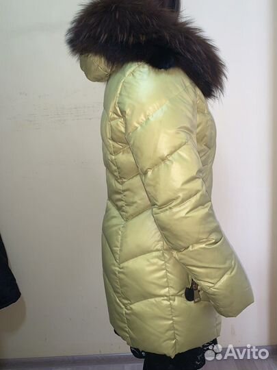 Продаётся пуховик