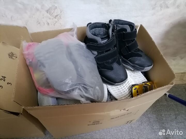 Вещи детские одежда и обувь