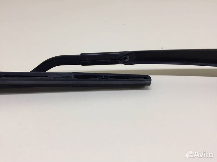 Поводок стеклоочистителя передний правый Kia K5 DL