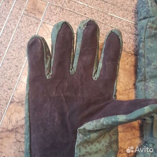 Перчатки