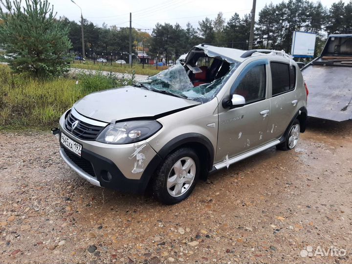 Renault Sandero stepway Рено Сандеро Степвей АКПП