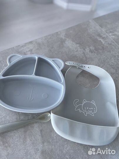 Силиконовая детская посуда