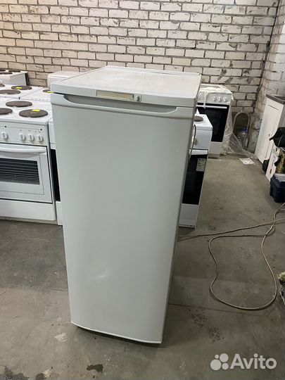 Холодильник Бирюса Маленький 120/48