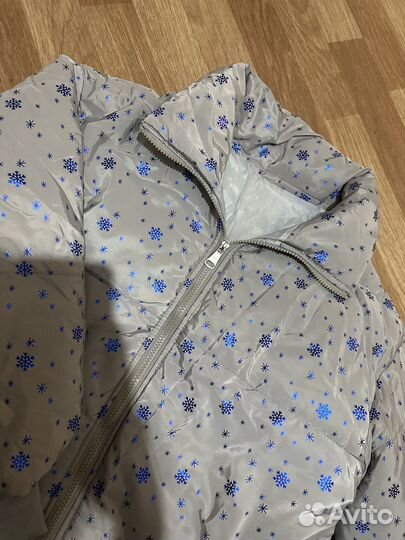 Куртка демисезонная S новая