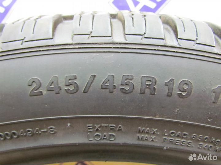 Kumho I'Zen KW27 245/45 R19 102Q