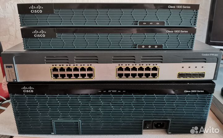 Сетевое оборудование Cisco и D-Link
