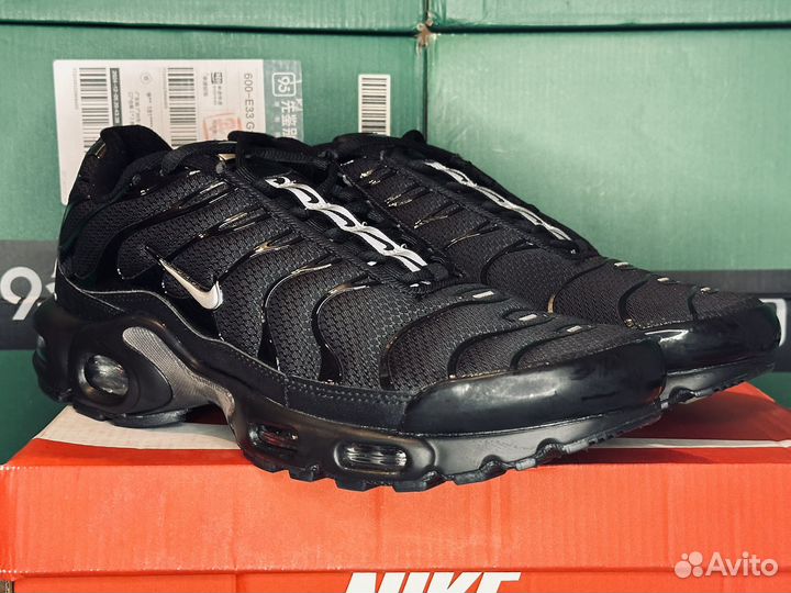 Кроссовки Nike Air Max Tn