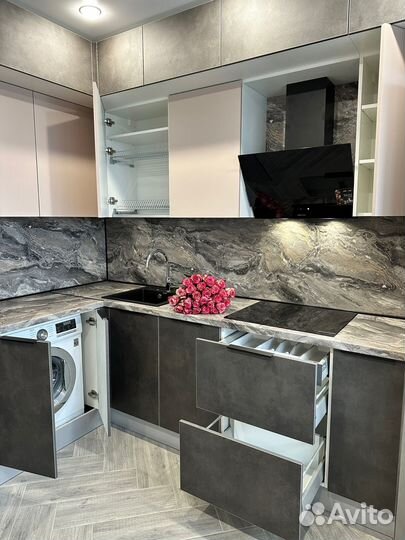 Кухни из мдф, лдсп на заказ. Фабрика в Омске