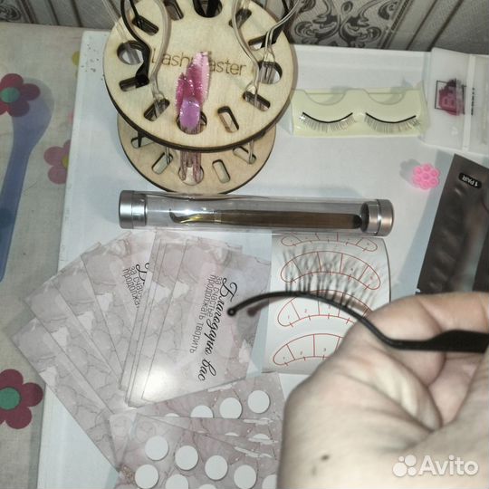 Для наращивания ресниц