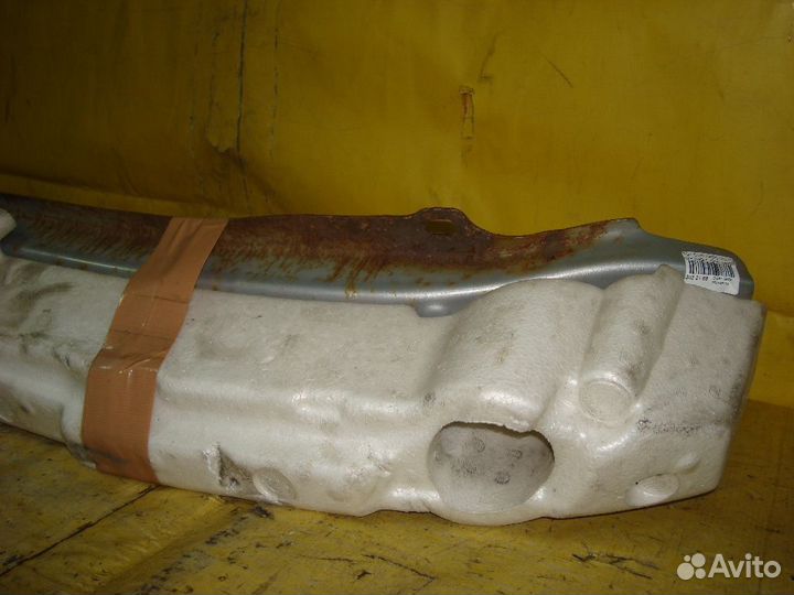 Усилитель бампера Toyota Corolla fielder NZE164G (Переднее)