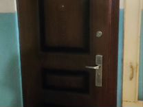 железная дверь. двер входные. б у двери входные деревянные. двери для коттеджа входные утепленные с терморазрывом. железная дверь.