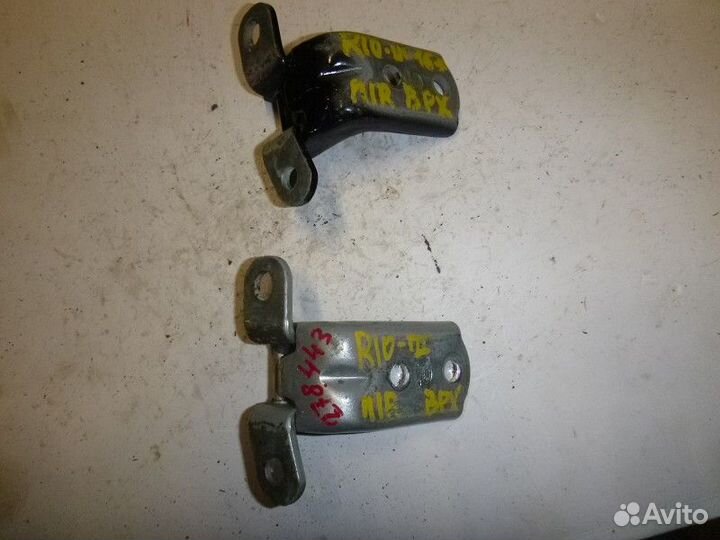 Петля двери передней правой верхняя KIA RIO 2011-2