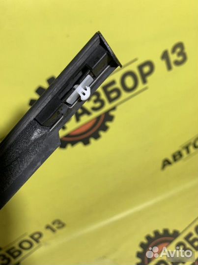 Молдинг стекла задний левый Kia Rio FB 2017-2020