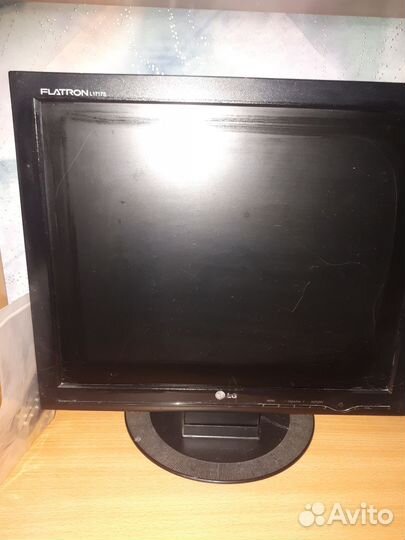 Монитор LG,системник,клавиатура и мышка