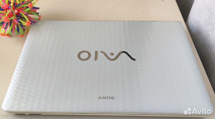 Ноутбук Sony/4 ядра/ большой дисплей