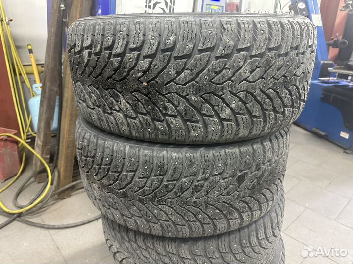 Nokian Tyres Hakkapeliitta 9 245/40 R18