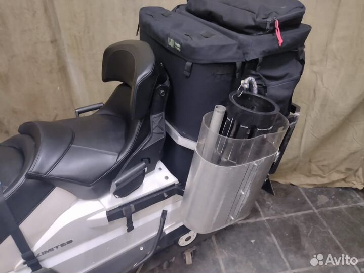 Снегоход BRP Lynx Xtrim Commander 600 Etec