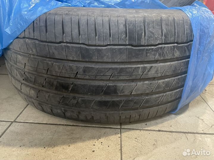 Hankook Ventus S1 Evo 3 SUV K127C 295/40 R21 111